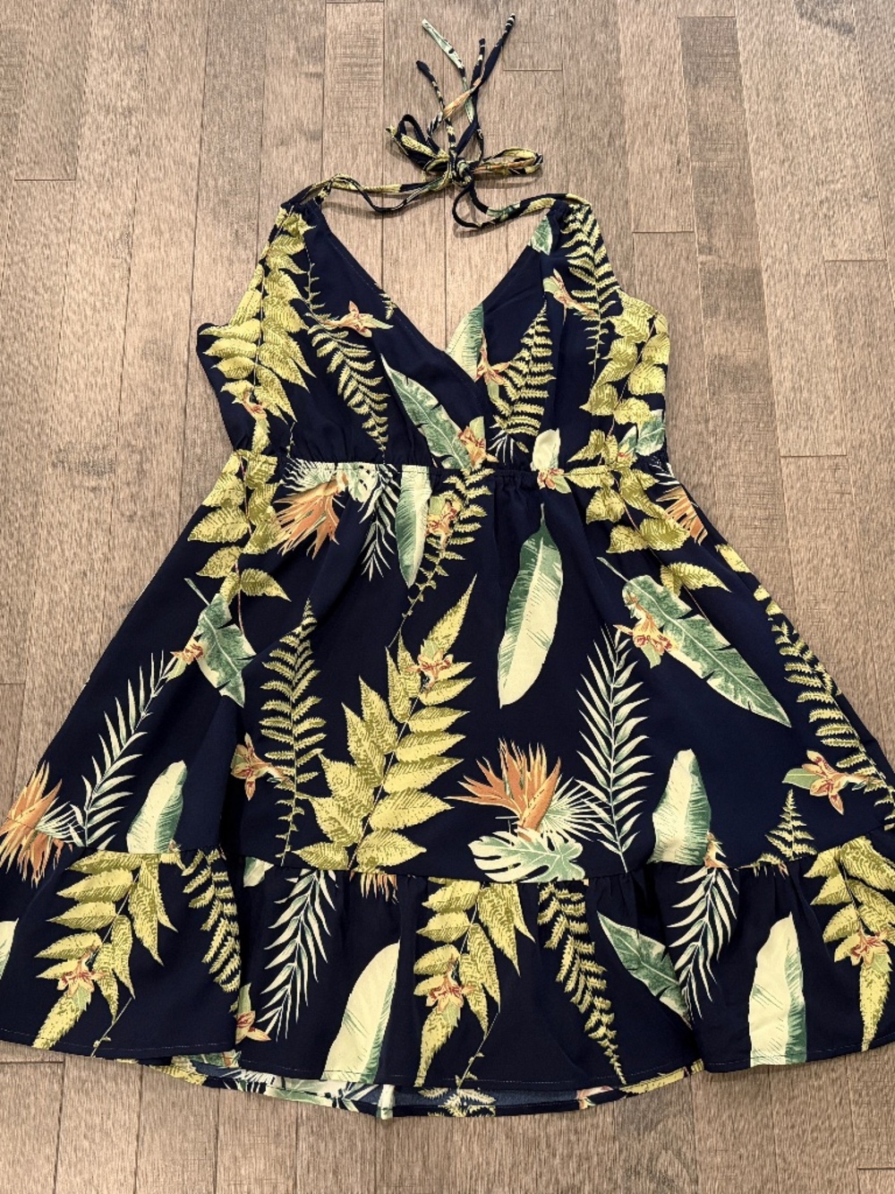 NWOT Cupshe Tropical Halter Mini Dress